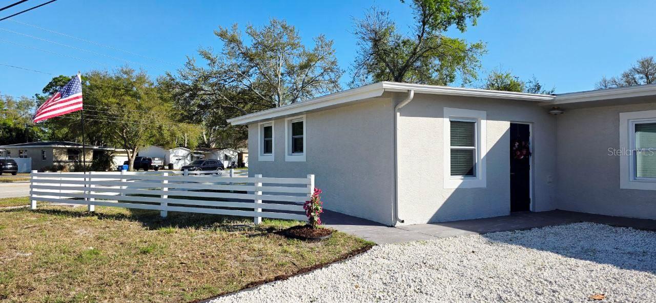 Image 16 of 23 For 4580 16th Street N