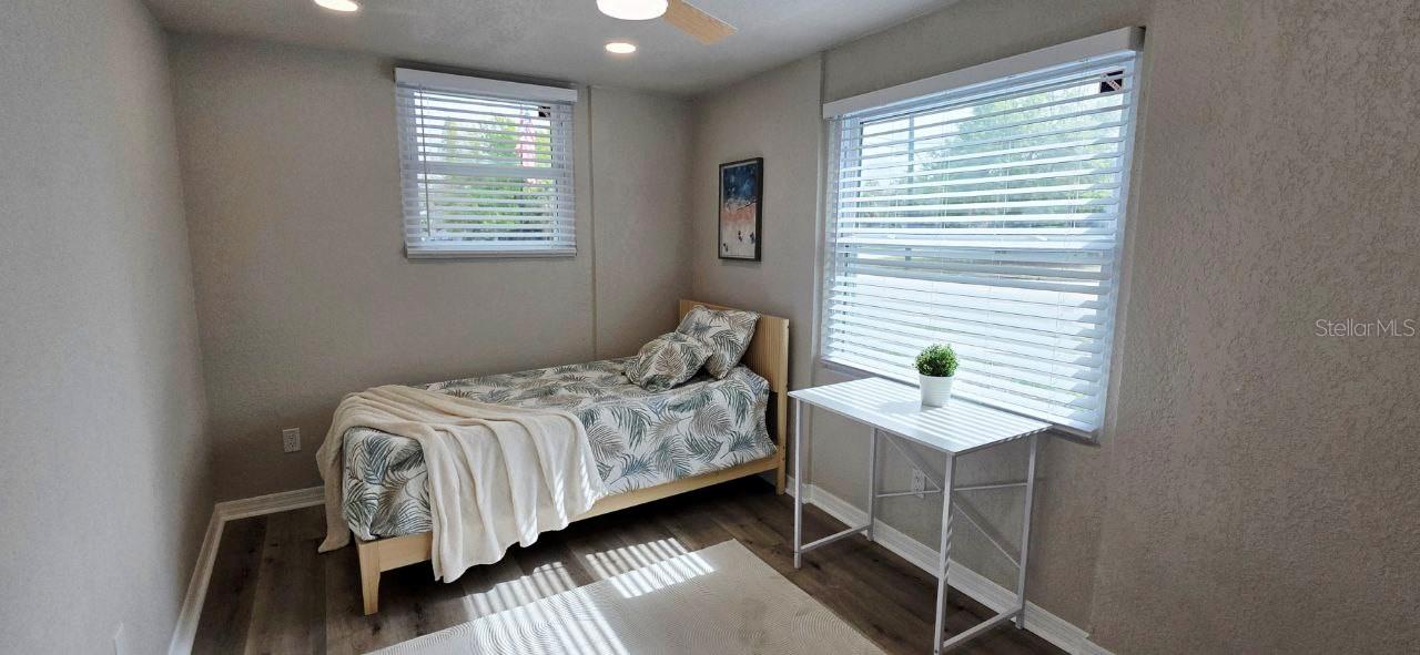 Image 8 of 23 For 4580 16th Street N