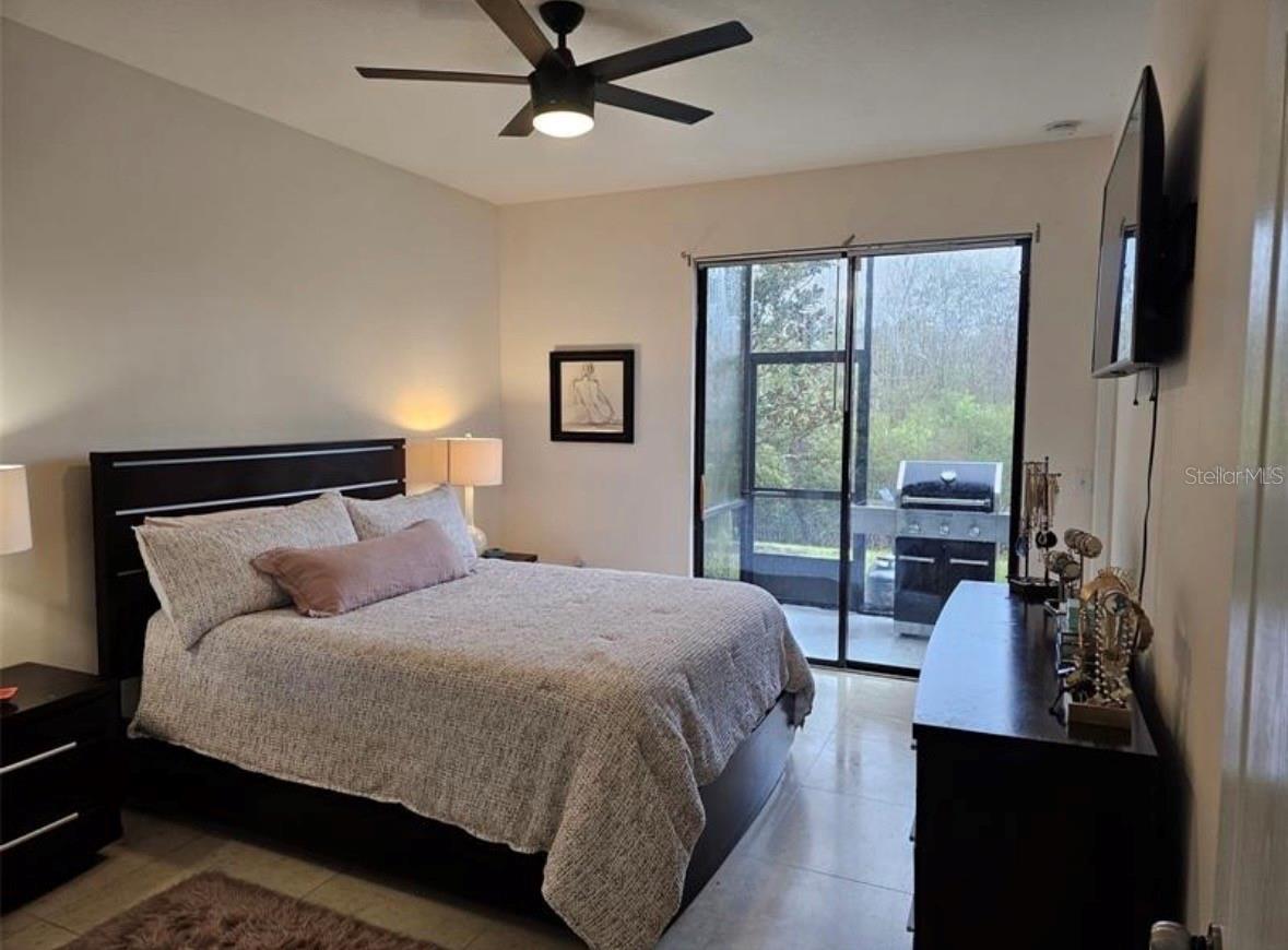 Image 17 of 32 For 4393 Fennwood Ct