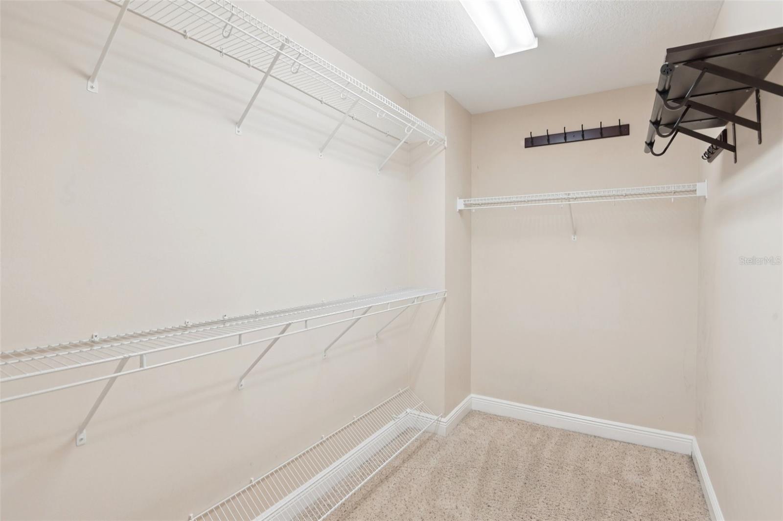 Image 24 of 53 For 300 Valencia Circle