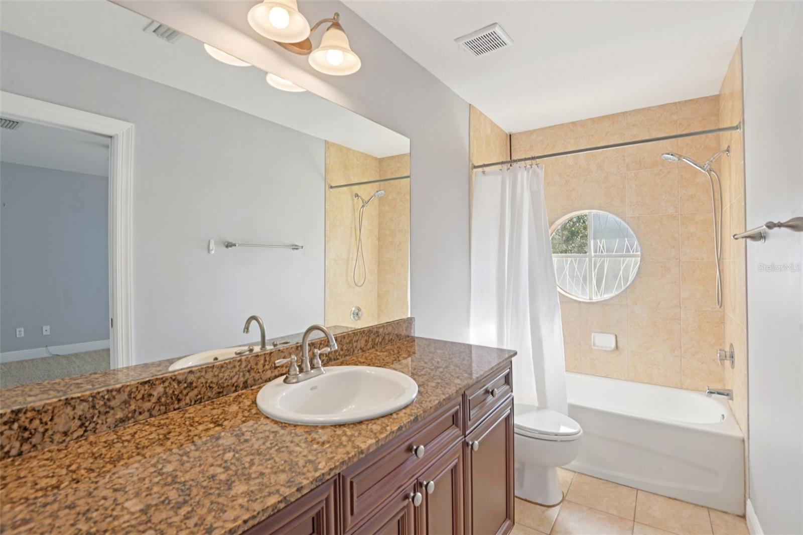 Image 27 of 53 For 300 Valencia Circle