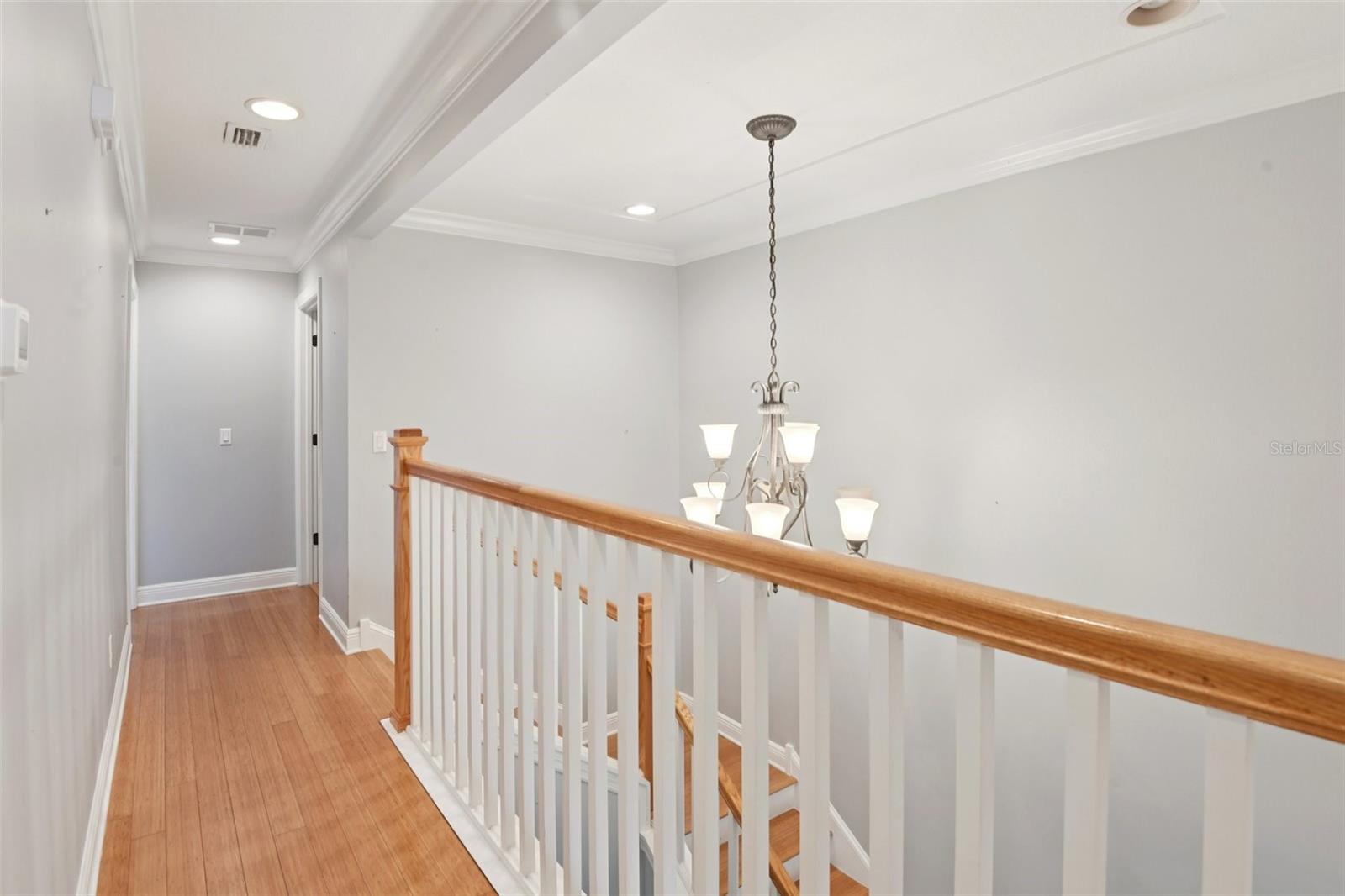 Image 34 of 53 For 300 Valencia Circle