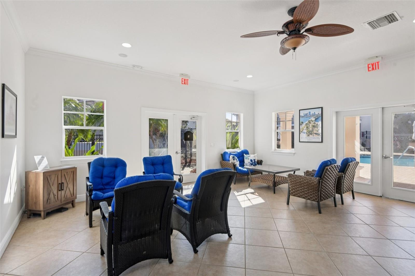 Image 44 of 53 For 300 Valencia Circle