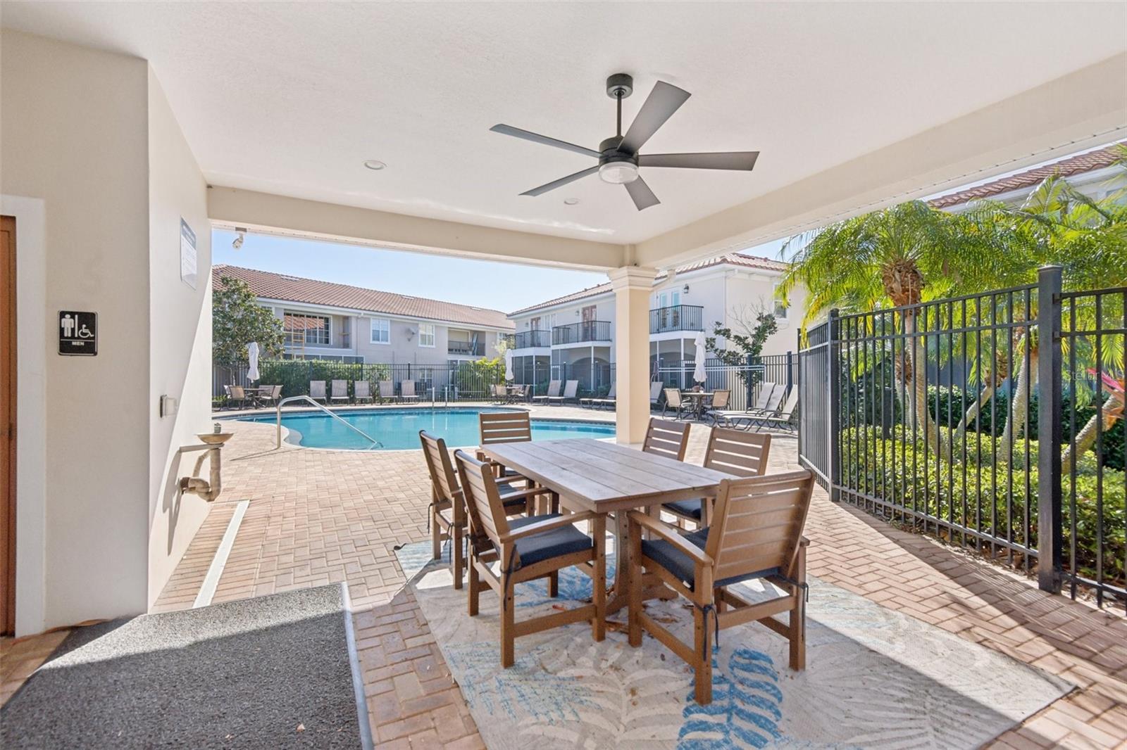 Image 48 of 53 For 300 Valencia Circle