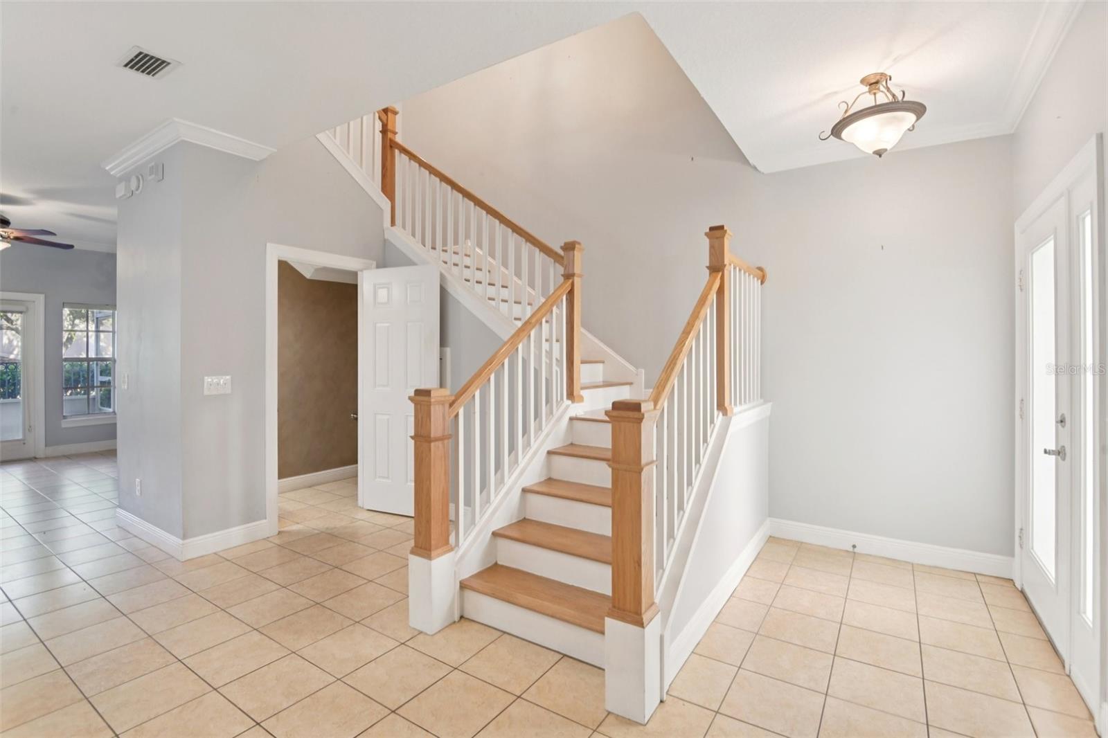 Image 7 of 53 For 300 Valencia Circle