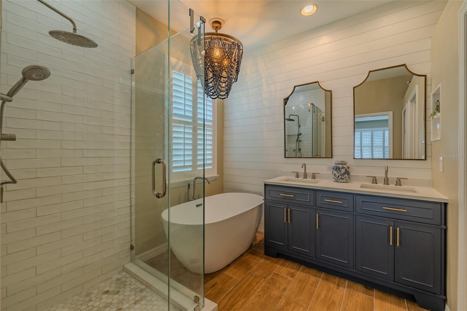 Image 26 of 64 For 11618 Whiterook Court