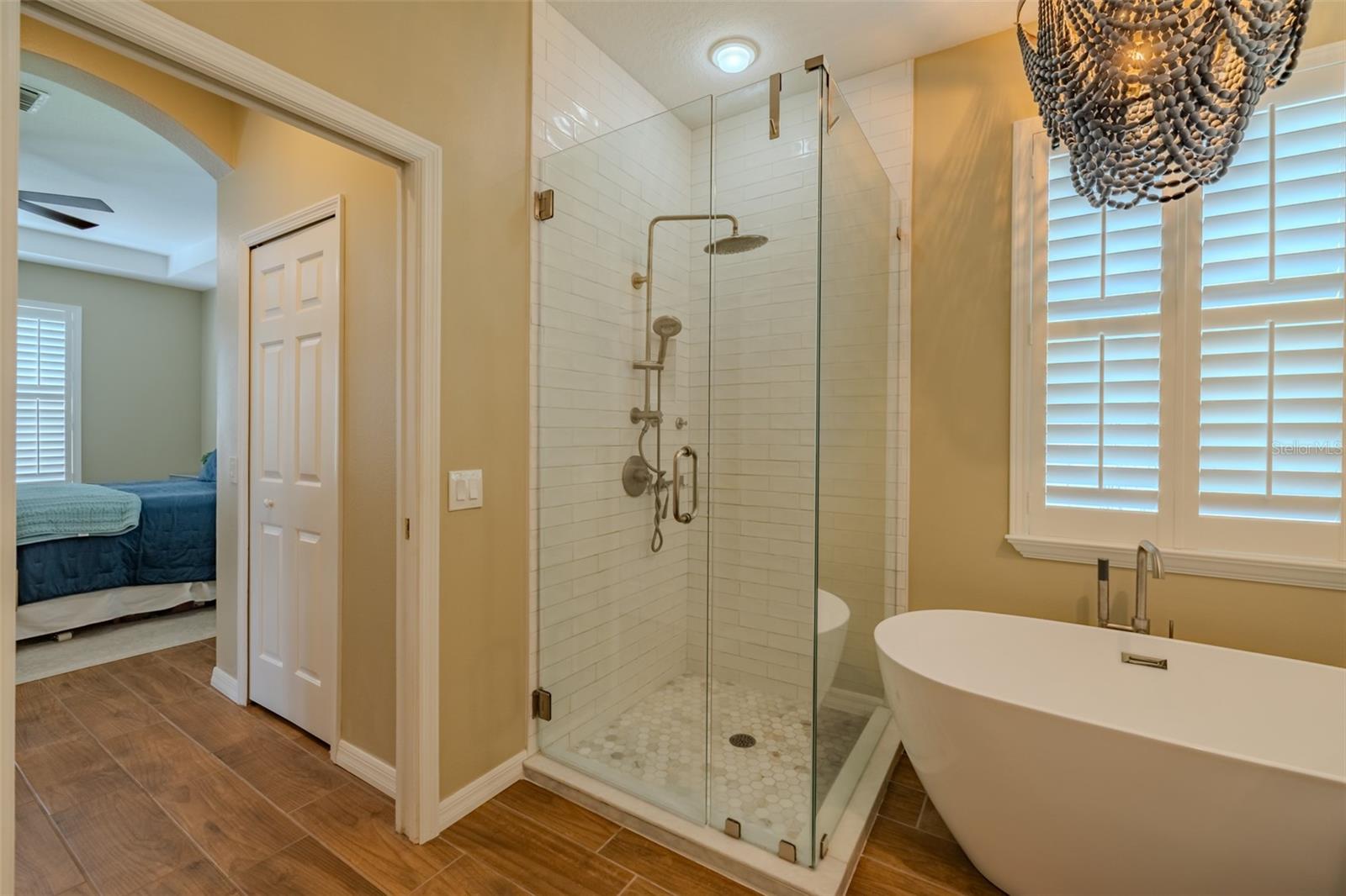 Image 28 of 64 For 11618 Whiterook Court