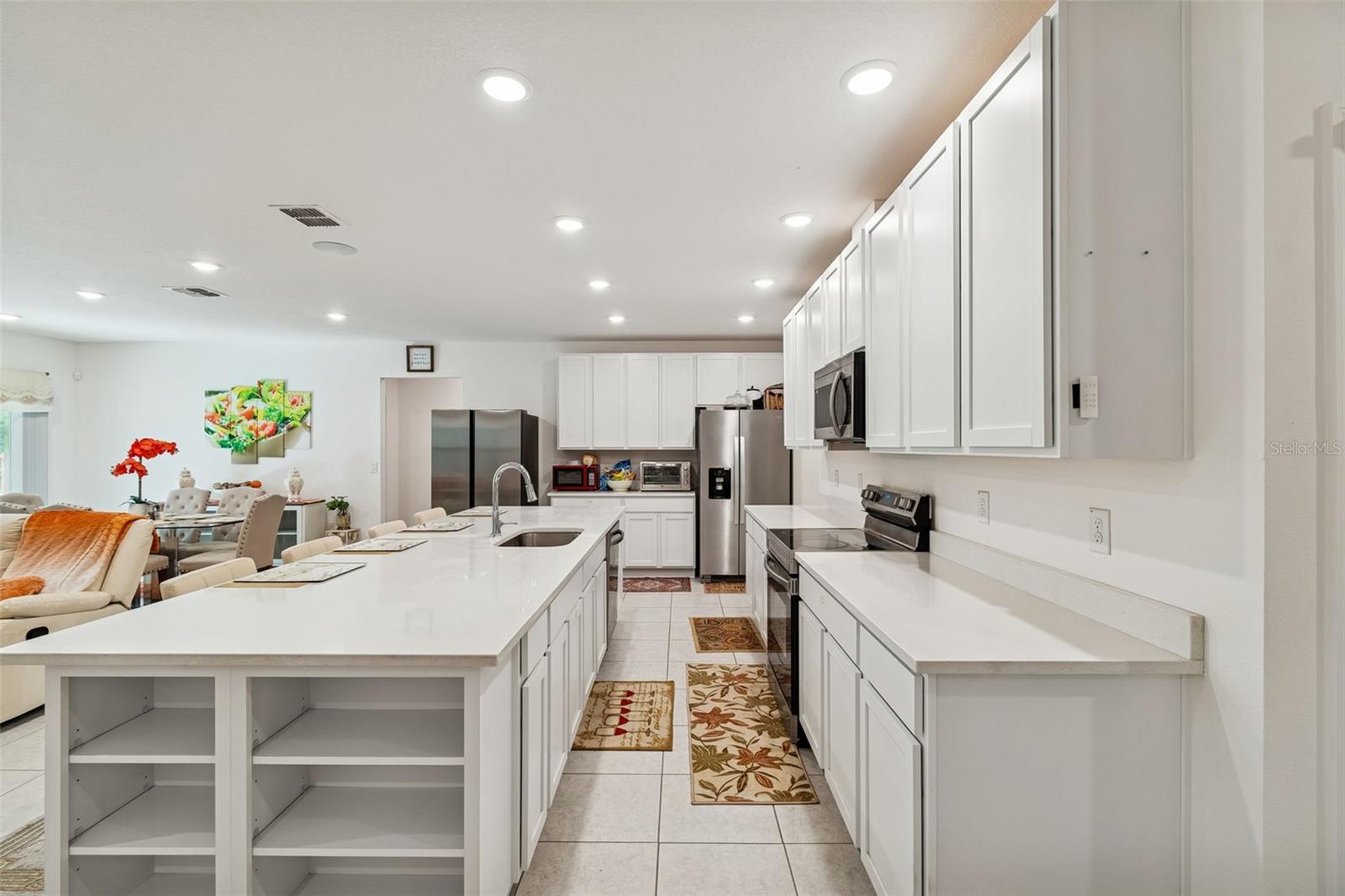 Image 2 of 42 For 16301 Greenback Rd