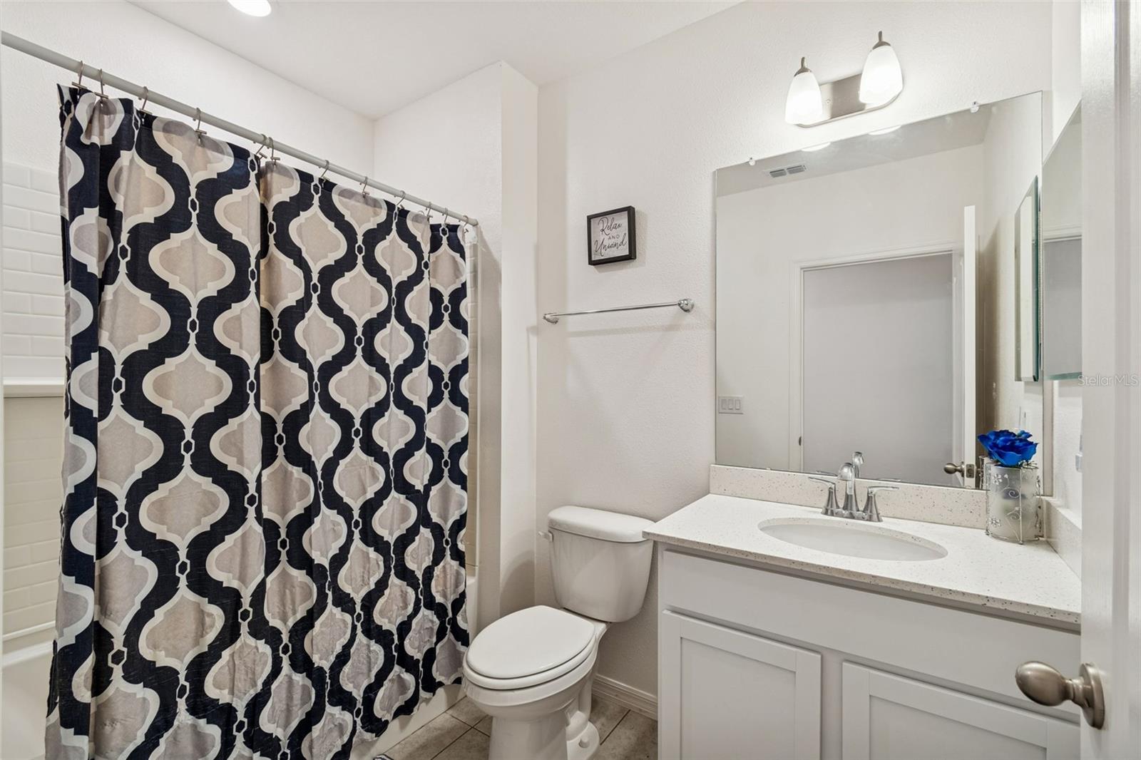 Image 21 of 42 For 16301 Greenback Rd