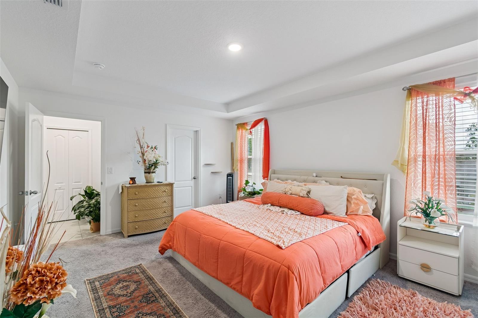 Image 32 of 42 For 16301 Greenback Rd