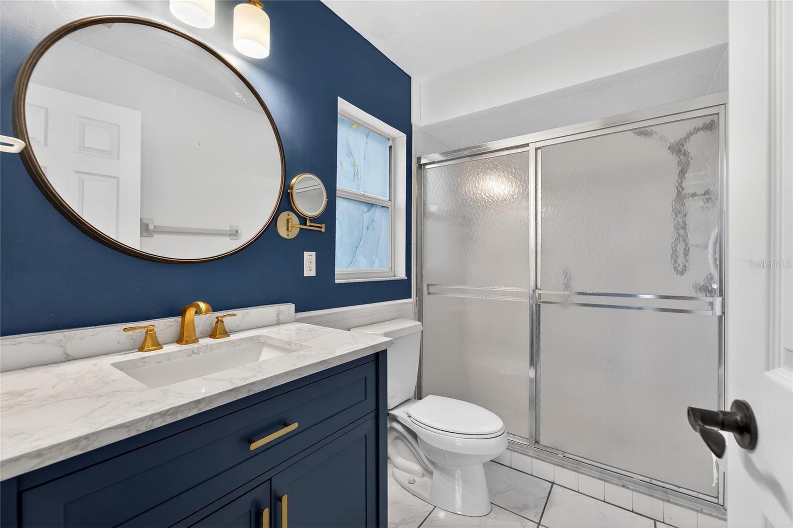 Image 19 of 48 For 5644 29th Street Circle E