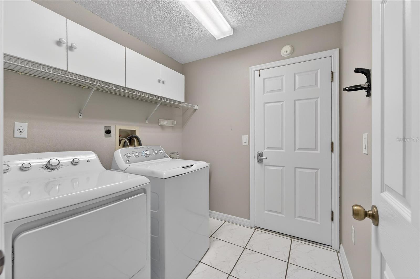 Image 32 of 48 For 5644 29th Street Circle E