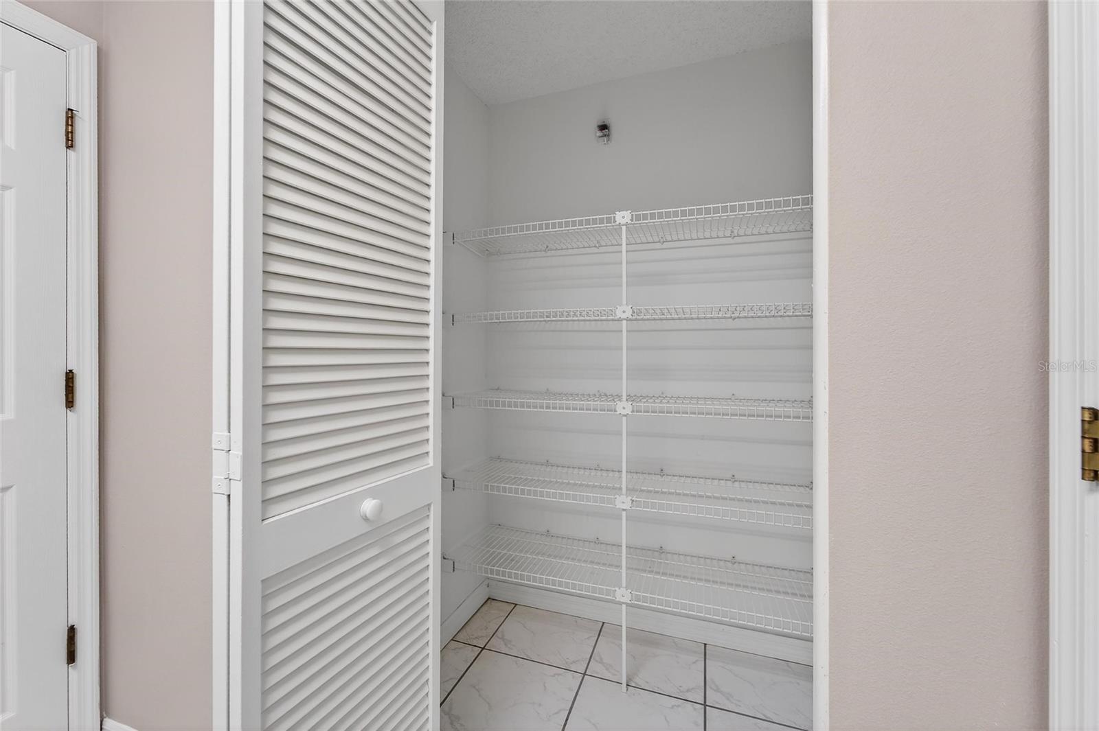 Image 34 of 48 For 5644 29th Street Circle E