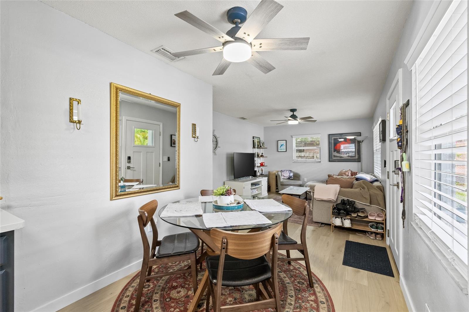 Image 22 of 46 For 6327 Renellie Court