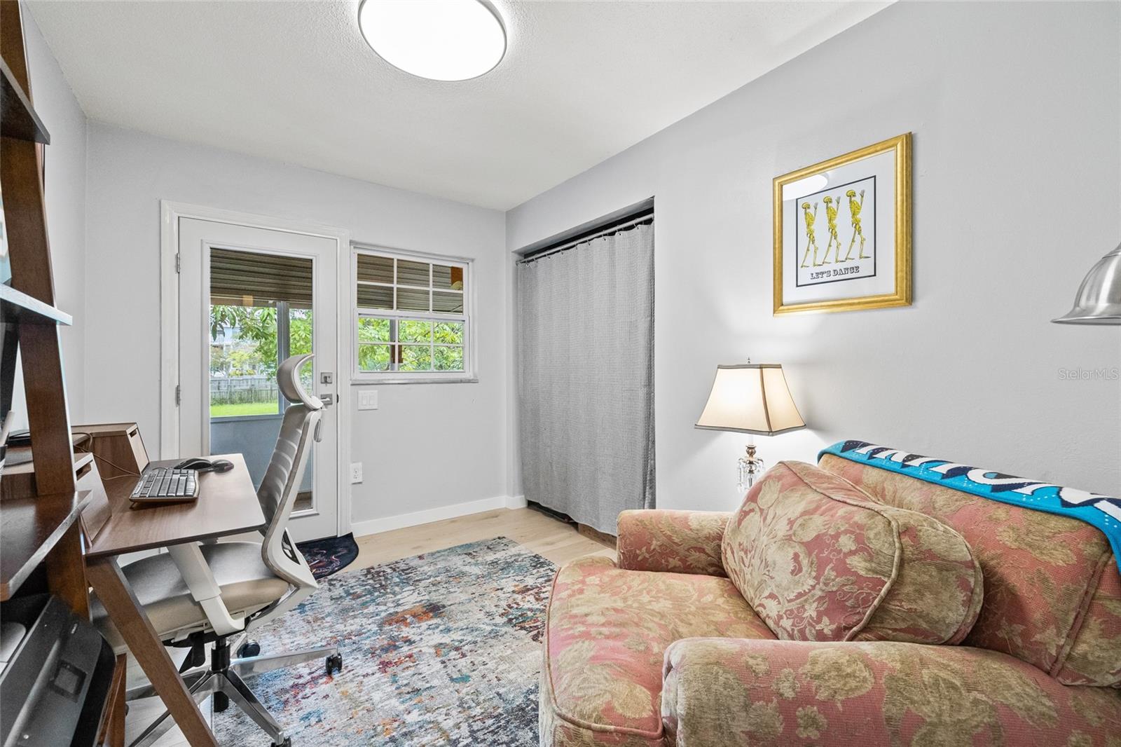 Image 30 of 46 For 6327 Renellie Court