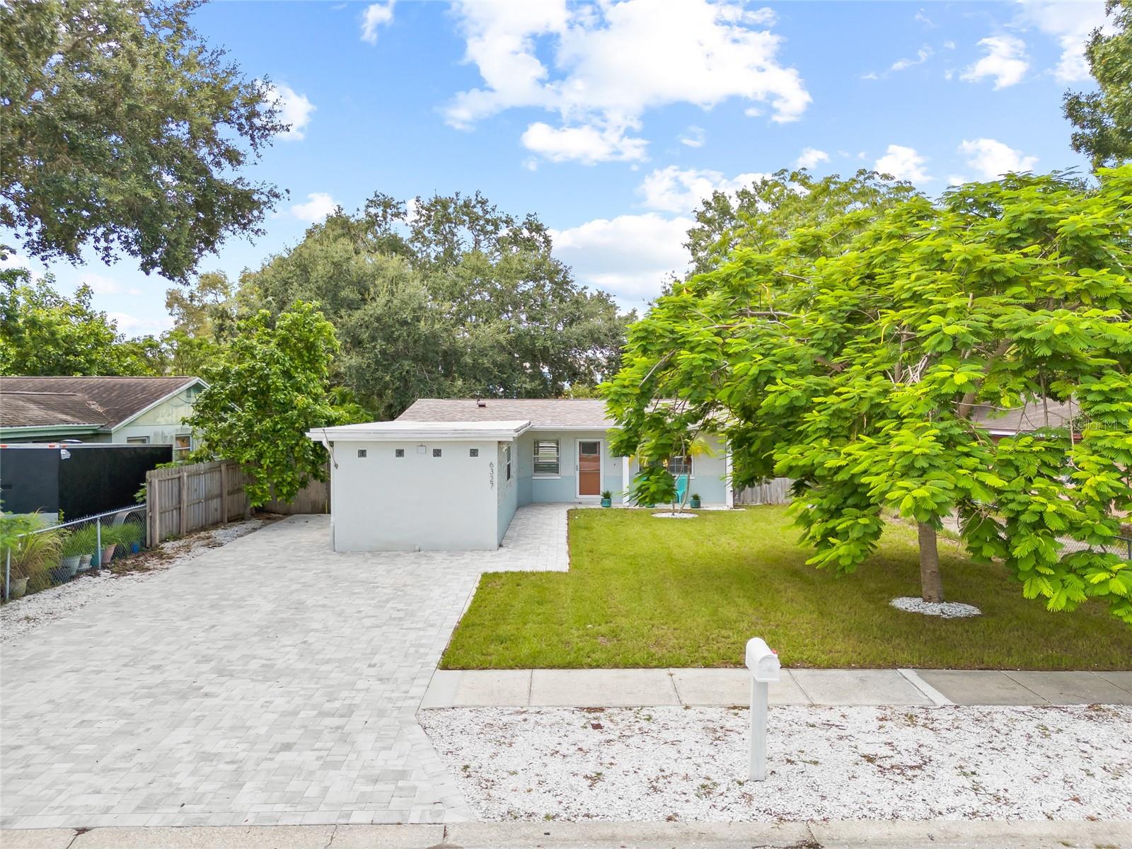 Image 8 of 46 For 6327 Renellie Court