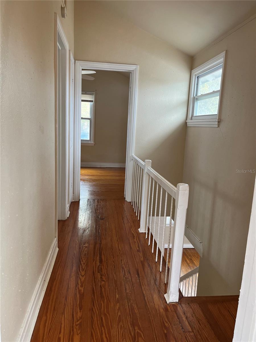 Image 12 of 35 For 2730 Dartmouth Avenue N