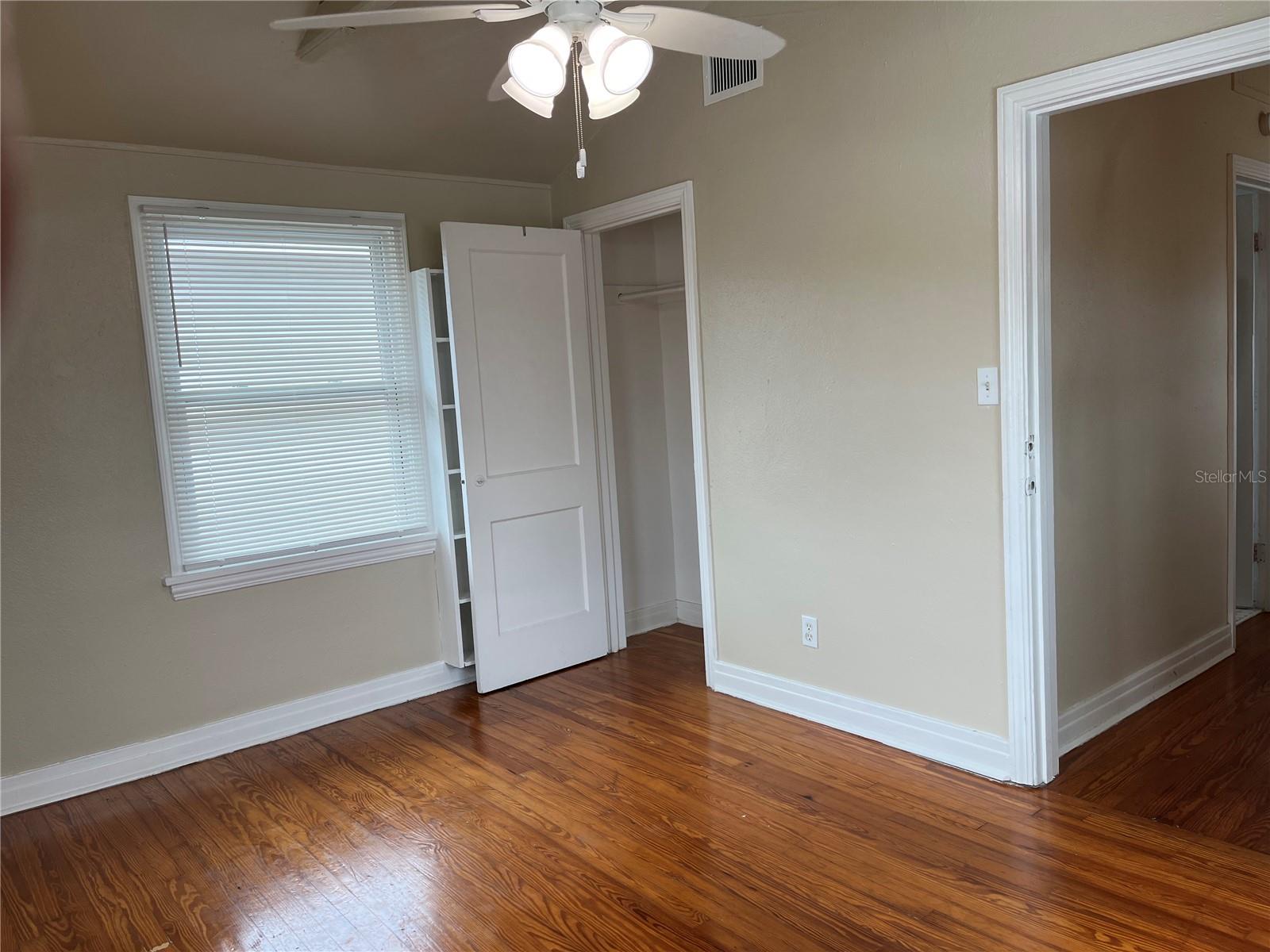 Image 16 of 35 For 2730 Dartmouth Avenue N