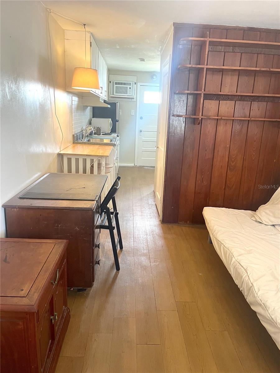 Image 24 of 35 For 2730 Dartmouth Avenue N