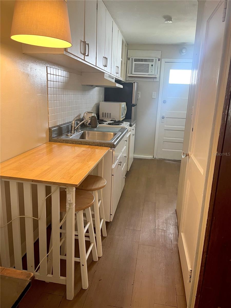 Image 27 of 35 For 2730 Dartmouth Avenue N