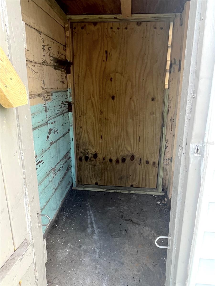 Image 35 of 35 For 2730 Dartmouth Avenue N