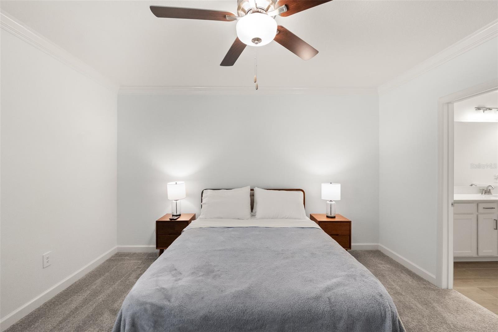 Image 14 of 32 For 17551 Holly Well Avenue