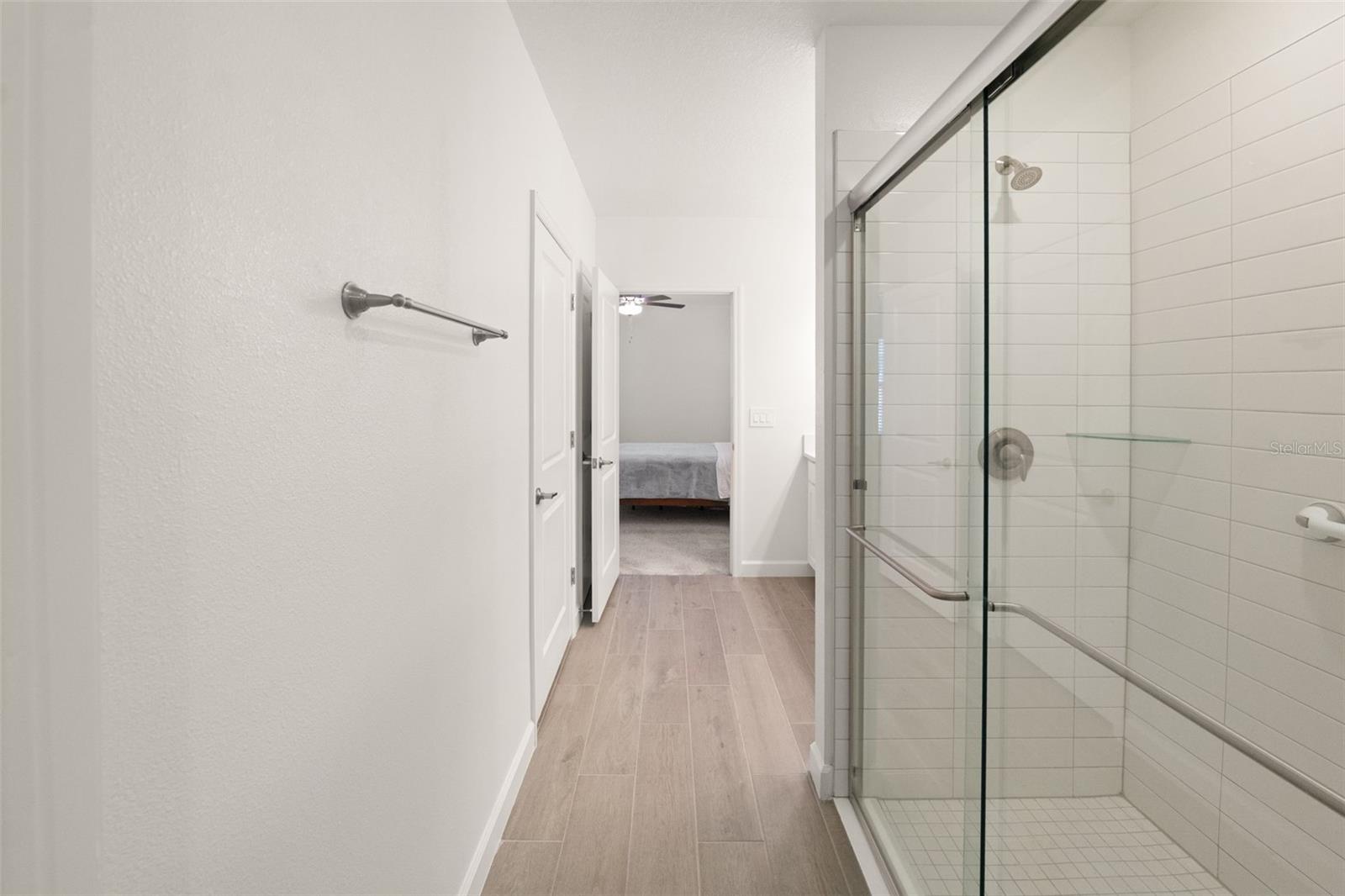 Image 17 of 32 For 17551 Holly Well Avenue