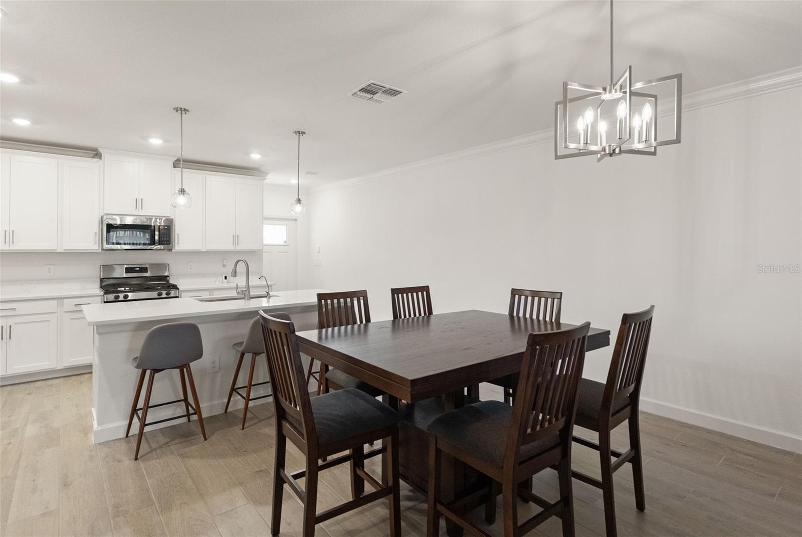 Image 26 of 32 For 17551 Holly Well Avenue