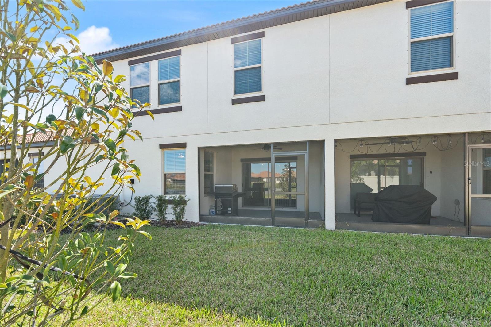 Image 28 of 32 For 17551 Holly Well Avenue