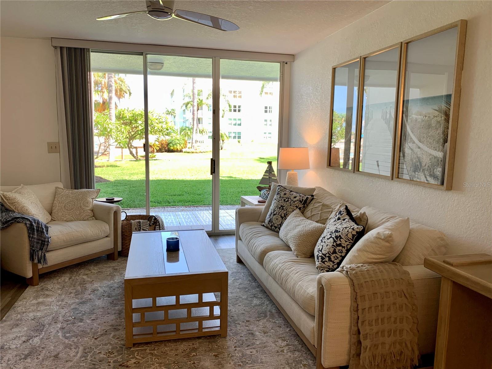 Image 11 of 26 For 6061 Bahia Del Mar Circle 146