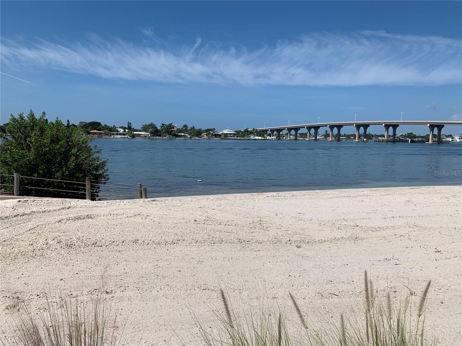 Image 24 of 26 For 6061 Bahia Del Mar Circle 146