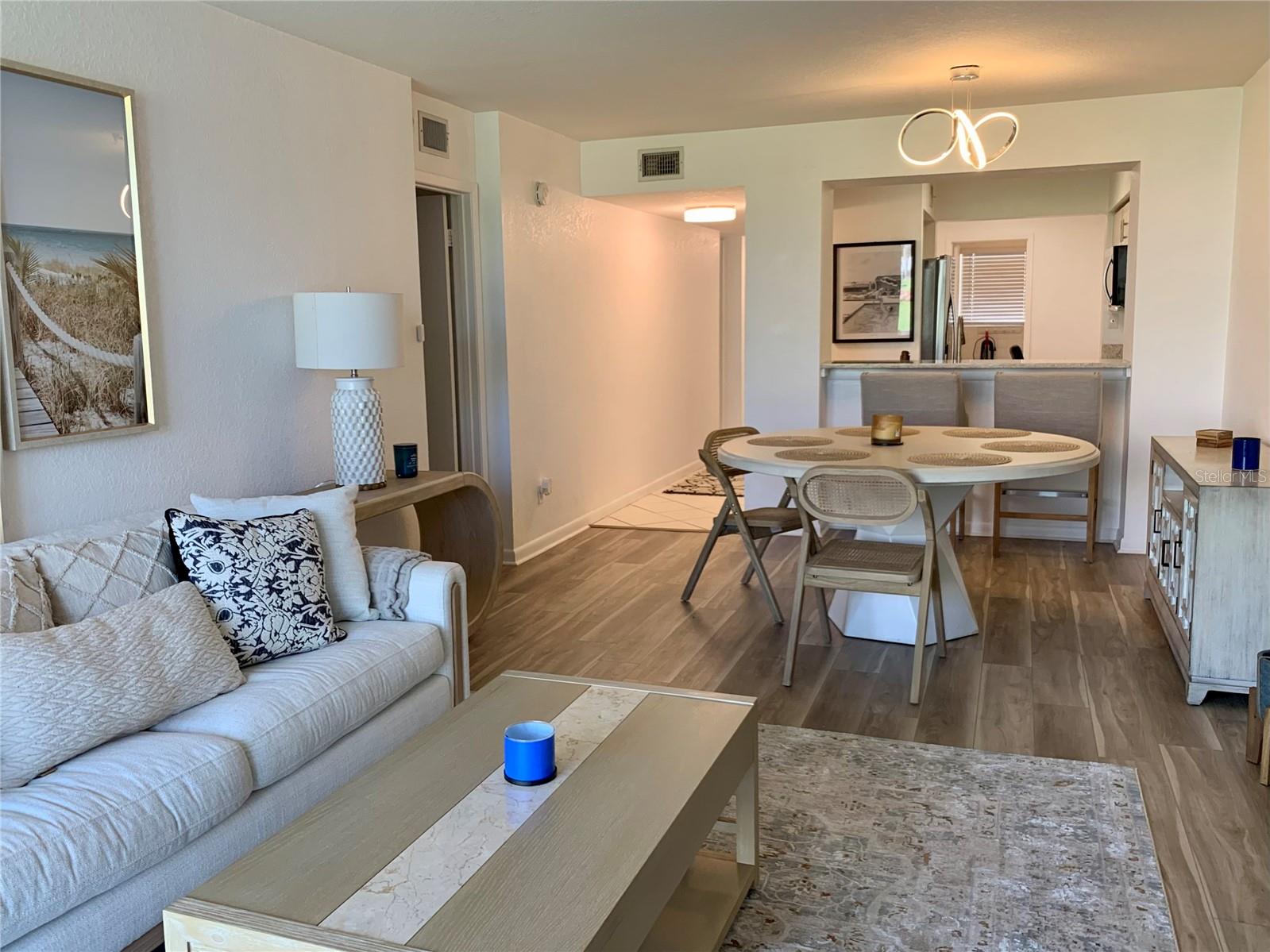 Image 9 of 26 For 6061 Bahia Del Mar Circle 146