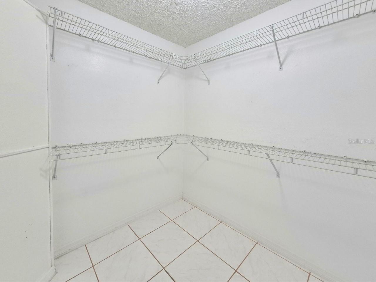 Image 23 of 77 For 3103 Cocos Road