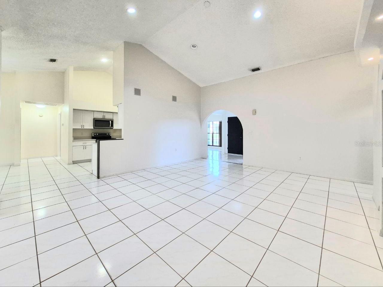 Image 30 of 77 For 3103 Cocos Road