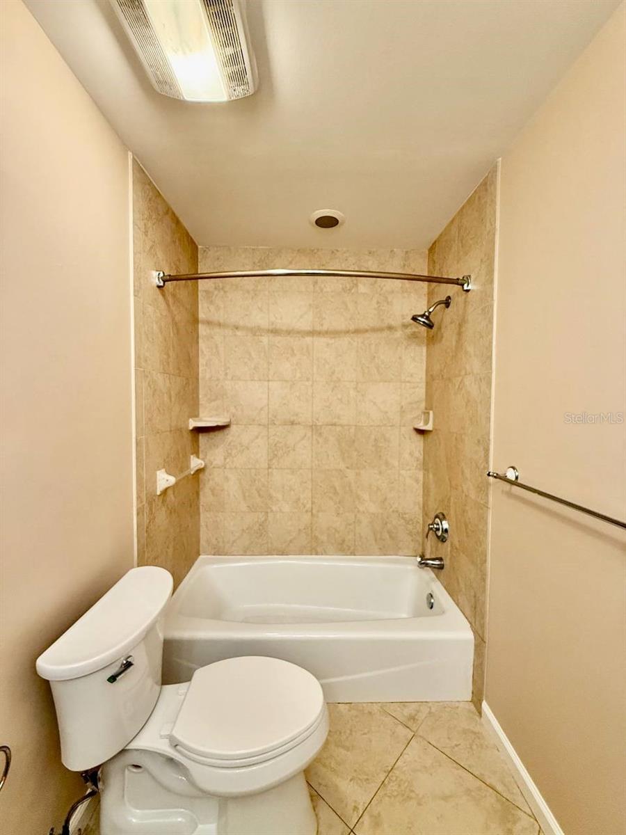 Image 58 of 77 For 3103 Cocos Road