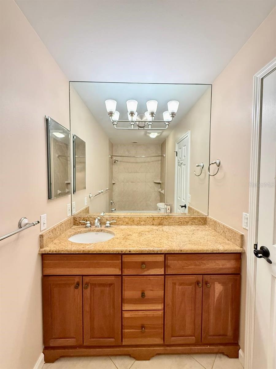 Image 60 of 77 For 3103 Cocos Road