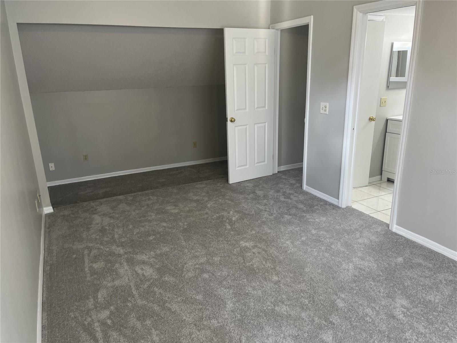 Image 18 of 24 For 1003 Horatio Street A