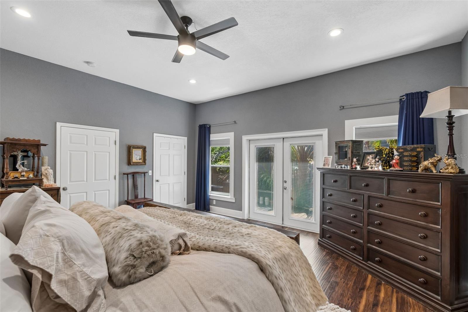 Image 20 of 52 For 1024 16th Avenue N