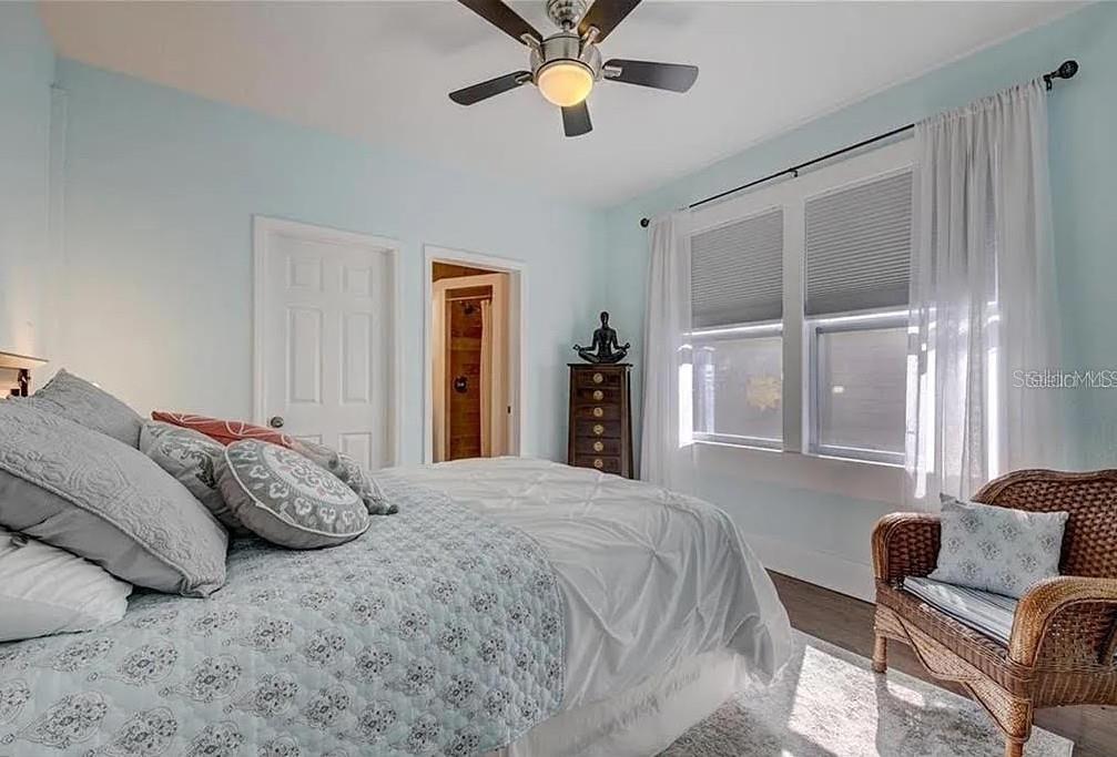 Image 31 of 52 For 1024 16th Avenue N