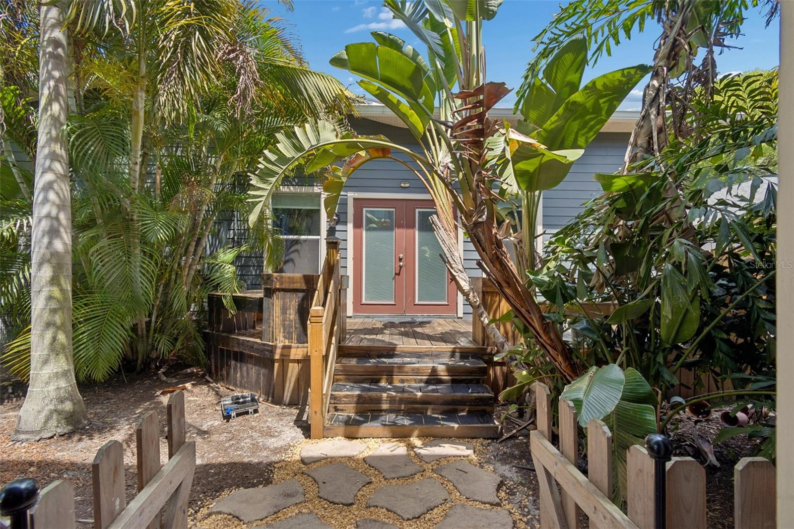 Image 38 of 52 For 1024 16th Avenue N