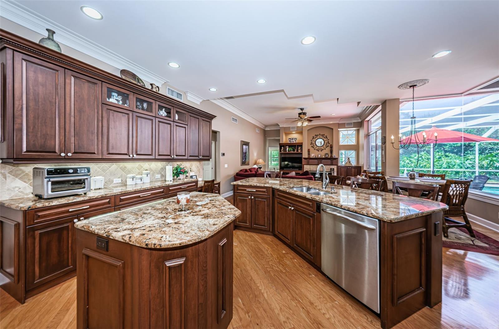 Image 14 of 85 For 4604 Ayron Terrace