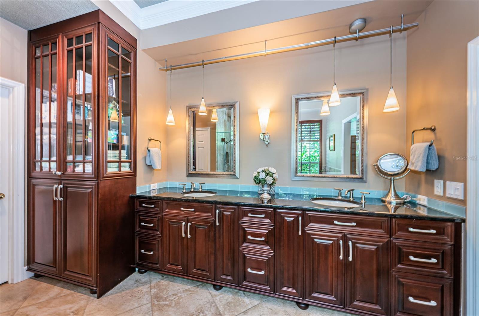 Image 24 of 85 For 4604 Ayron Terrace