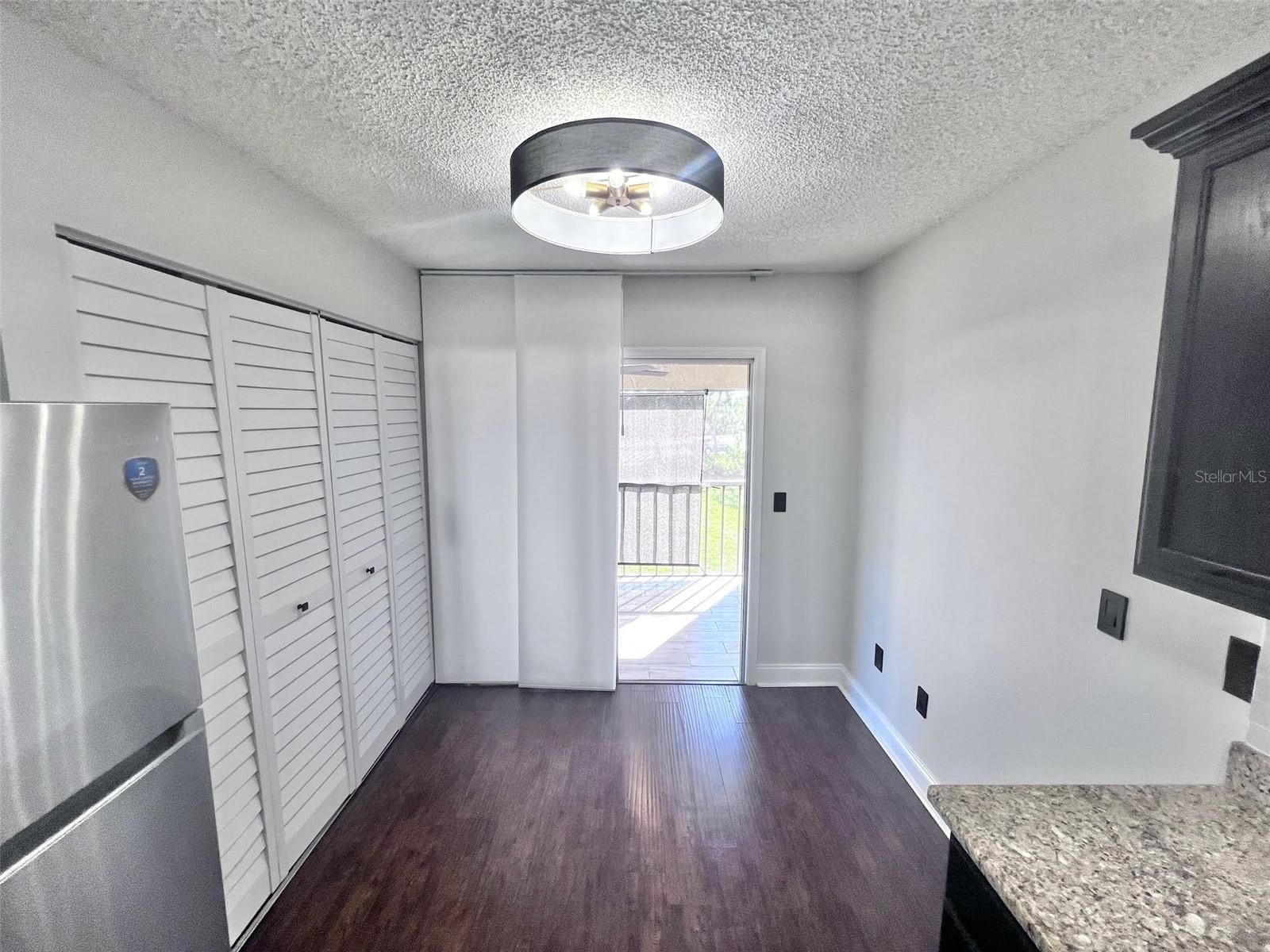 Image 22 of 48 For 7828 Hardwick Drive 927