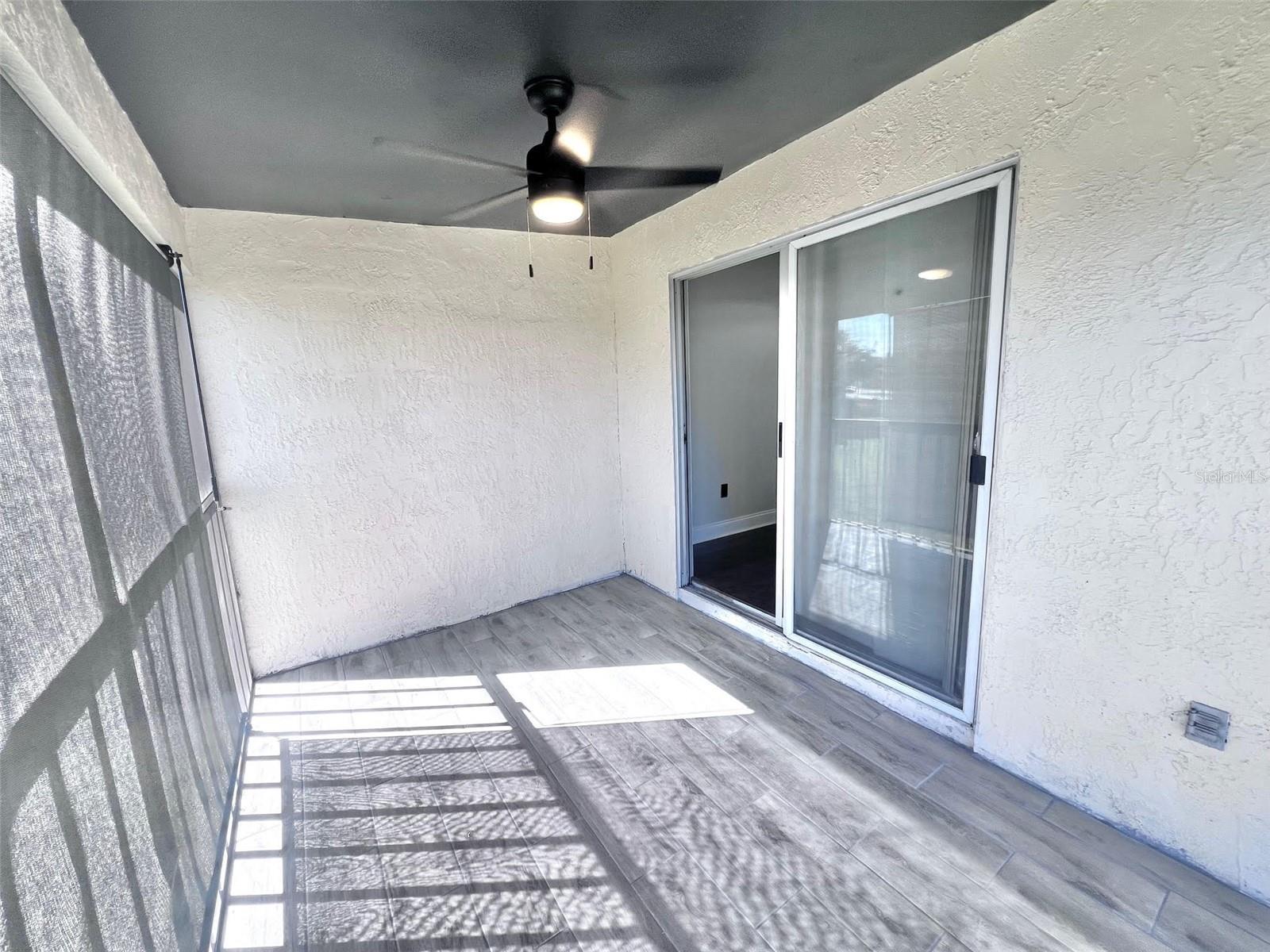 Image 24 of 48 For 7828 Hardwick Drive 927