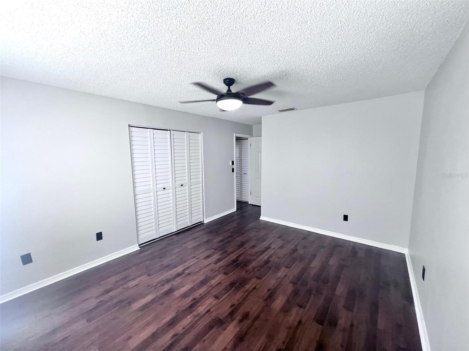 Image 35 of 48 For 7828 Hardwick Drive 927