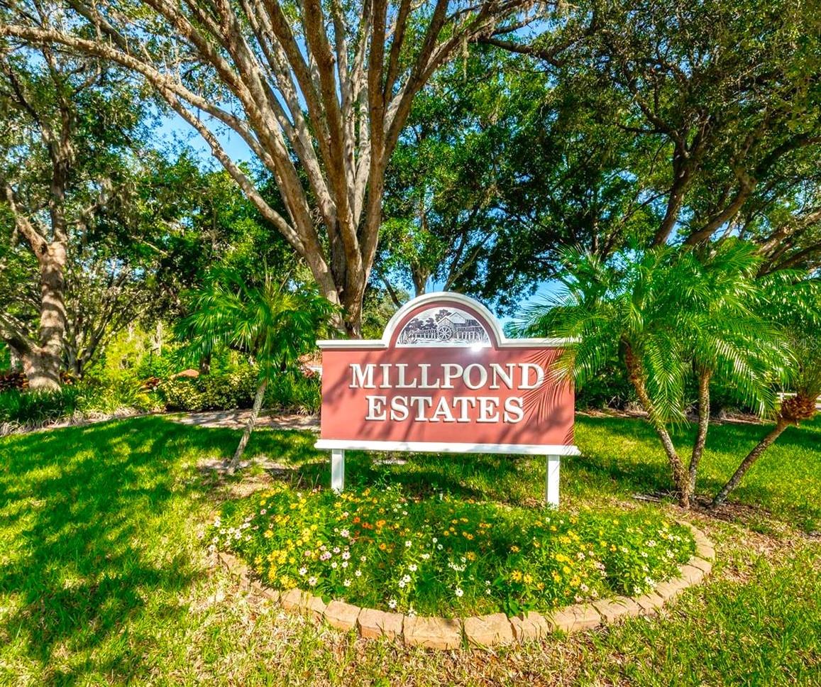 Image 39 of 48 For 7828 Hardwick Drive 927