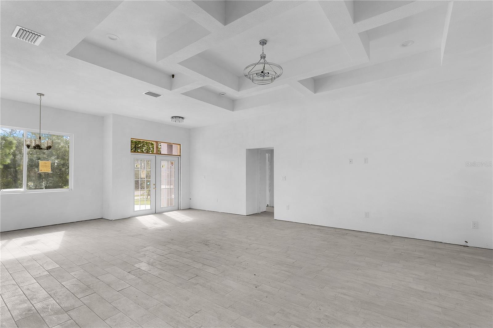 Image 14 of 32 For 9555 Hallendale Drive