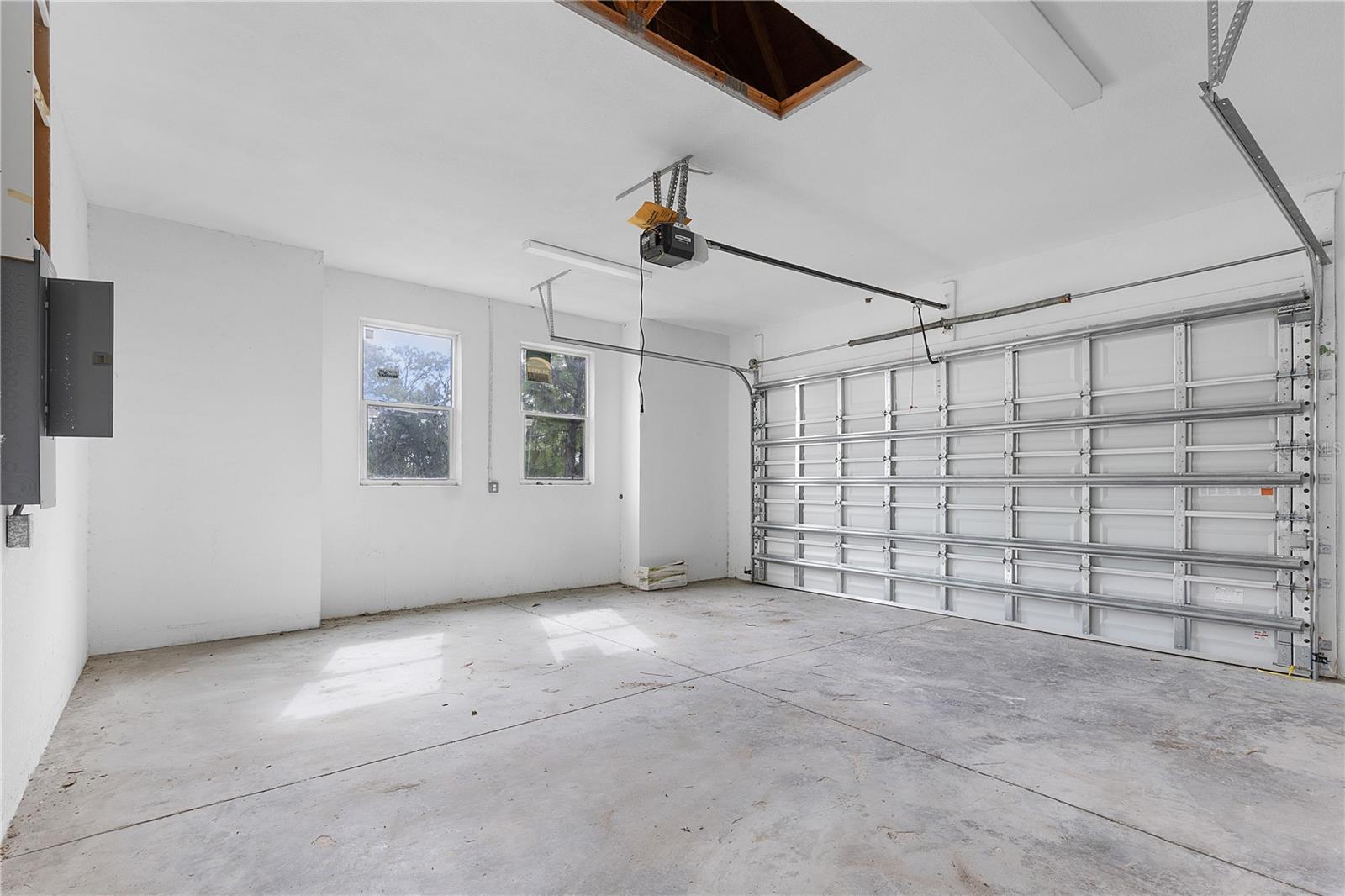 Image 31 of 32 For 9555 Hallendale Drive