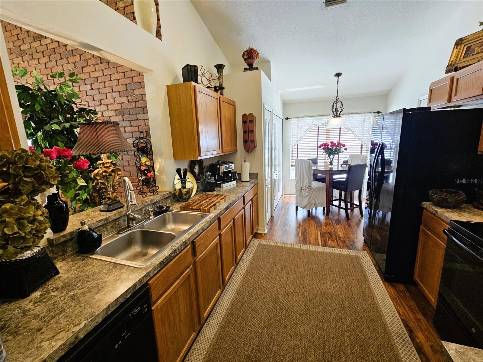 Image 5 of 32 For 4521 Gulfwinds Drive