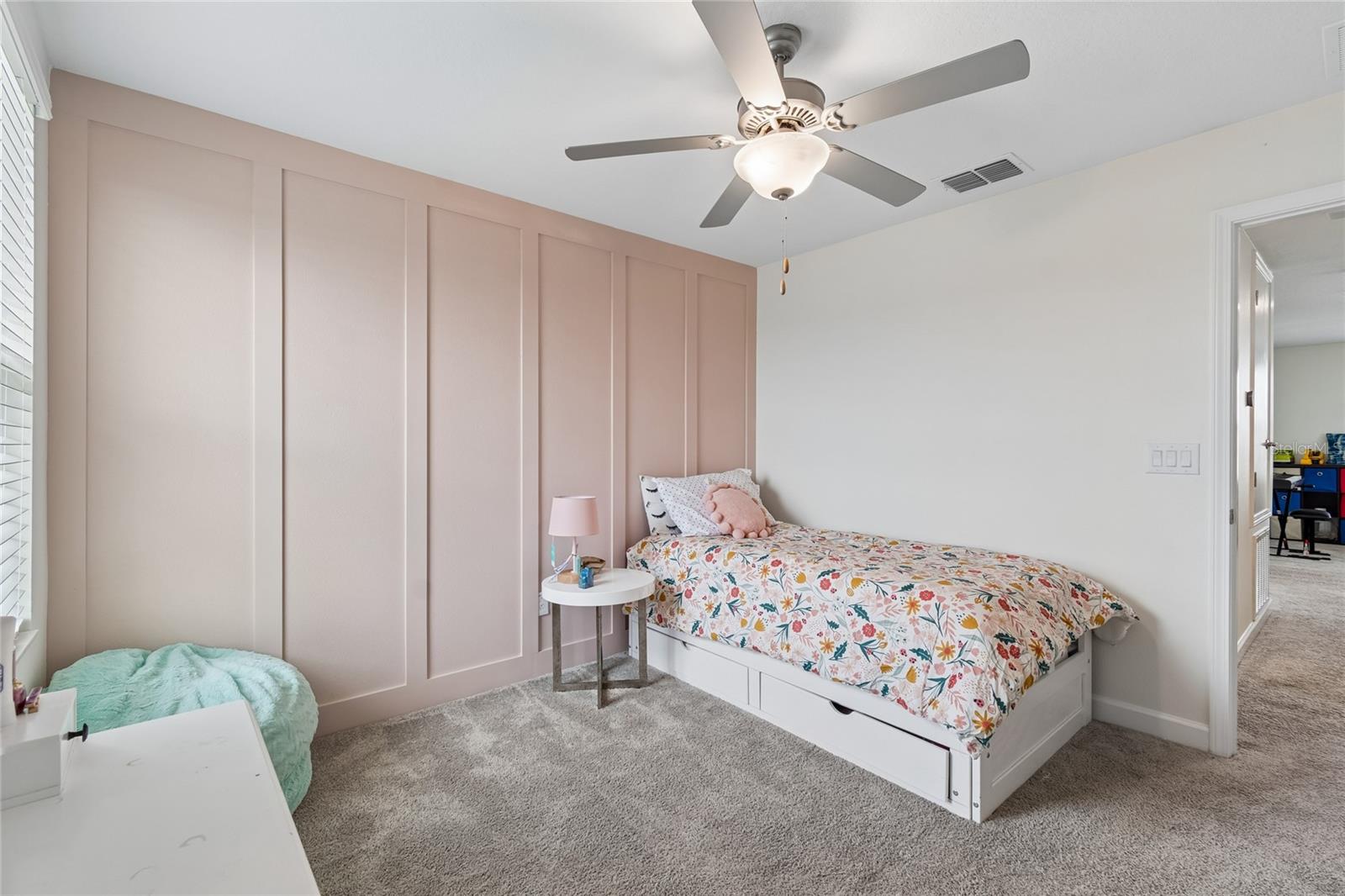 Image 31 of 52 For 8960 Shadyside Lane